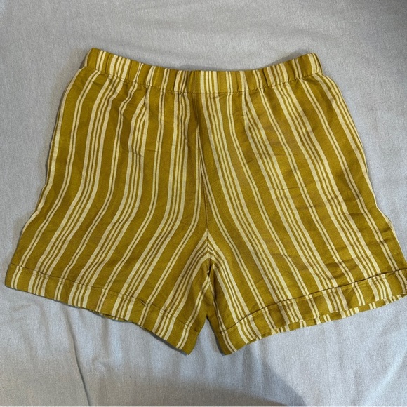 J. Jill gold/cream linen blend shorts, stripe, size Med., NEW, cuffed, airy - Picture 10 of 10